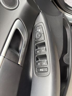 Hyundai Sonata 2.0 Premium — пробег 72 808 км — фото 5 из 5