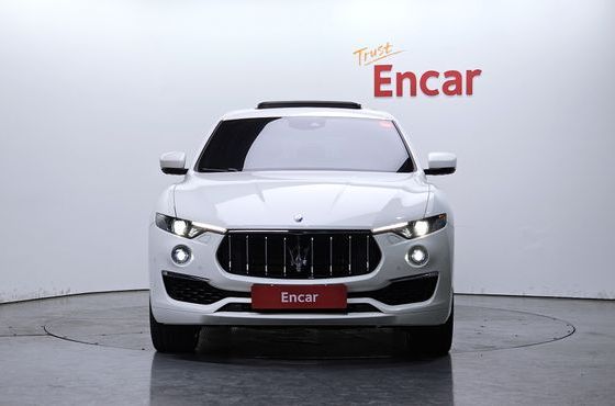 Maserati Levante 3.0 AWD GranLusso — пробег 80 633 км — фото 3 из 5