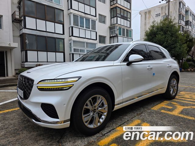 Genesis GV70 2.5T Gasoline 2WD — пробег 1 652 км — фото 2 из 5