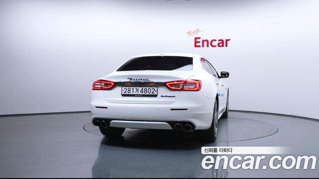 Maserati Quattroporte из Кореи Encar
