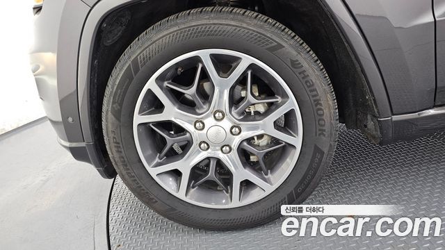 Jeep Cherokee из Кореи Encar