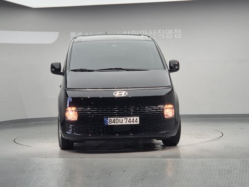 Hyundai Staria Cargo 5-Seater Modern — пробег 76 063 км — фото 2 из 5