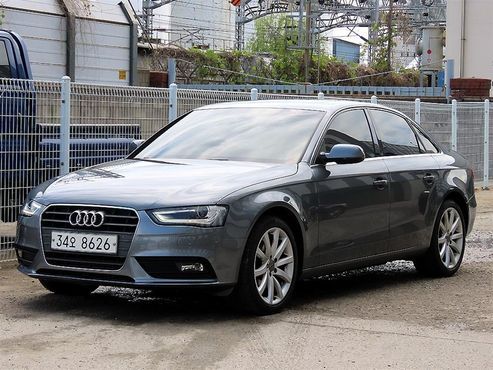 Audi A4 2.0 TDI dynamic B8 — пробег 70 370 км — фото 2 из 5