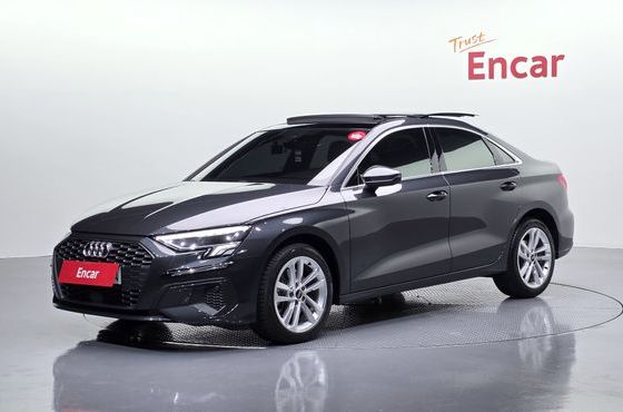 Audi A3 40 TFSI — пробег 13 339 км — фото 1 из 5