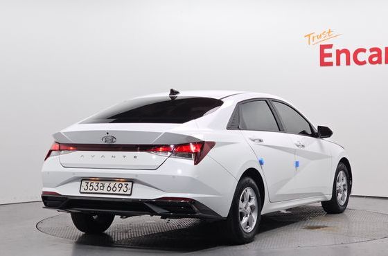 Hyundai AVANTE 1.6 Modern — пробег 99 377 км — фото 2 из 5