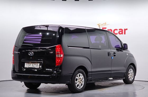 Hyundai Starex 5-Seater VAN CVX Deluxe — пробег 96 225 км — фото 2 из 5