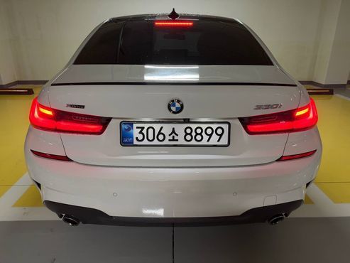 BMW 3-Series 330i xDrive M Sport — пробег 80 100 км — фото 2 из 5