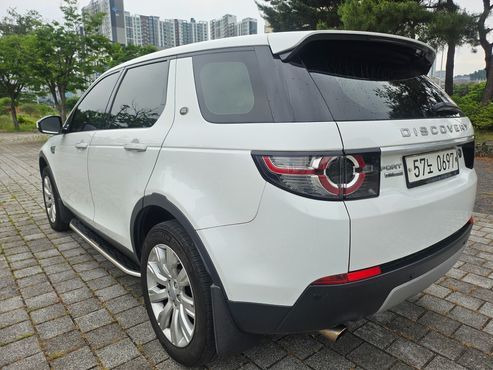 Land Rover Discovery Sport 2.0 TD4 HSE Luxury — пробег 93 999 км — фото 5 из 5