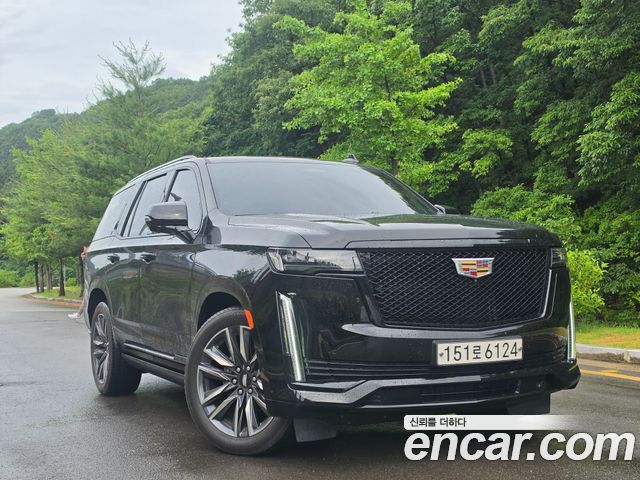 Cadillac Escalade 6.2 Sports Platinum — пробег 46 100 км — фото 3 из 5