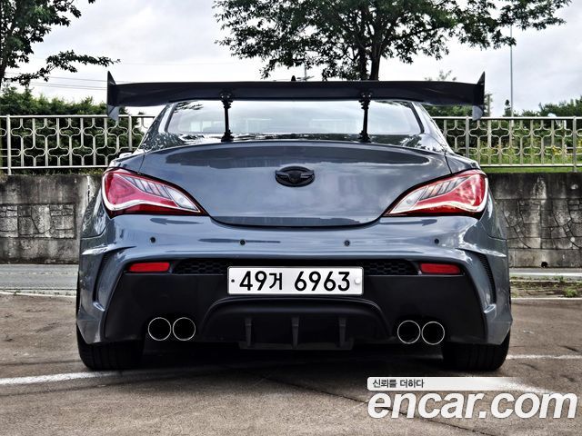 Hyundai Genesis из Кореи Encar