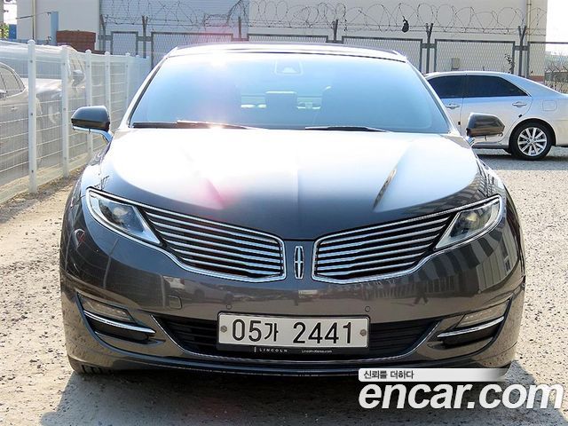 Lincoln MKZ Hybrid 2nd — пробег 182 165 км — фото 1 из 5