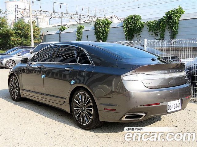Lincoln MKZ Hybrid 2nd — пробег 182 165 км — фото 3 из 5