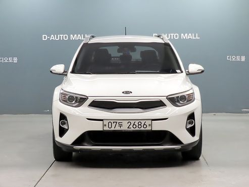 Kia Stonic Diesel 1.6 Trendy — пробег 91 772 км — фото 2 из 5