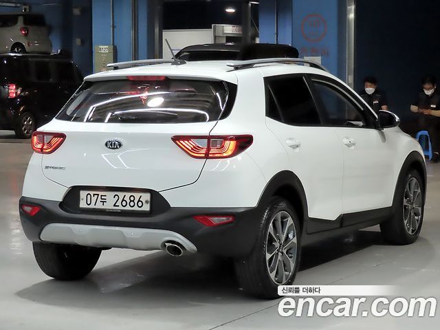 Kia Stonic Diesel 1.6 Trendy — пробег 91 772 км — фото 4 из 5