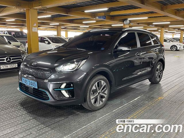 Kia Niro Noblesse — пробег 87 229 км — фото 1 из 5