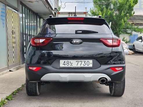 Kia Stonic Diesel 1.6 Prestige — пробег 127 561 км — фото 4 из 5