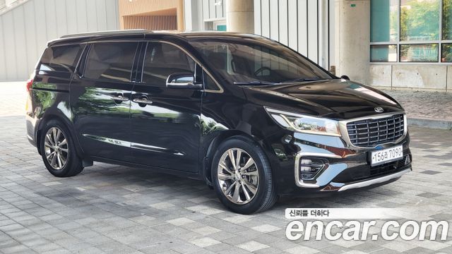 Kia Carnival из Кореи Encar