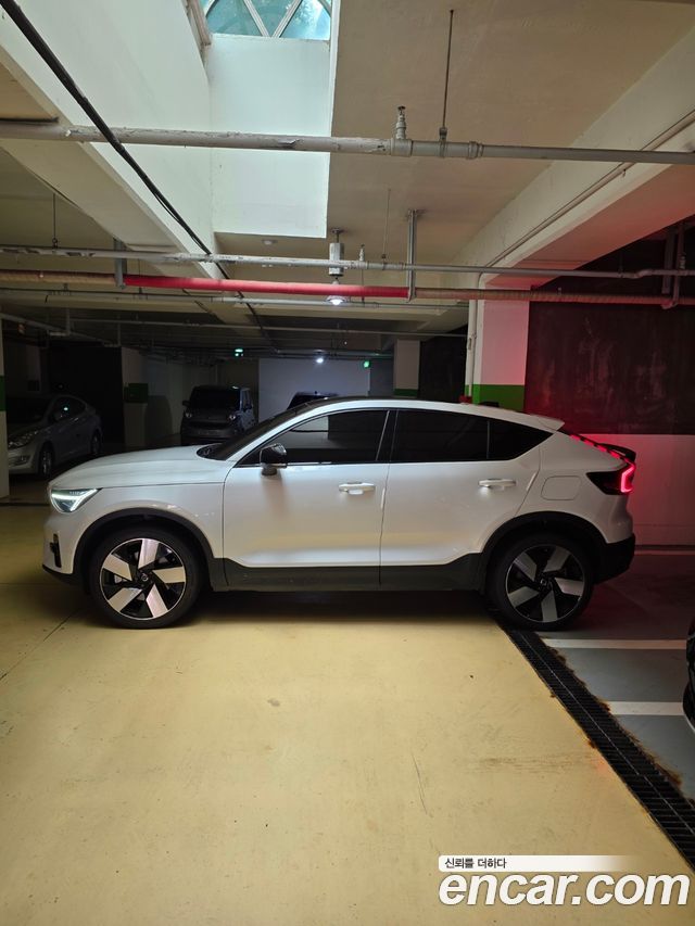 Volvo C40 из Кореи Encar