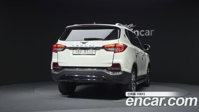 Ssangyong Rexton из Кореи Encar