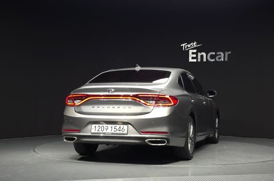Hyundai Grandeur 2.4 Premium — пробег 73 851 км — фото 4 из 5