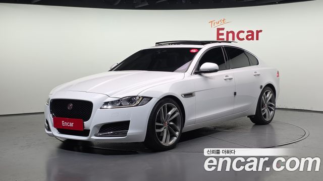 Jaguar XF 20d Prestige AWD — пробег 144 989 км — фото 1 из 5