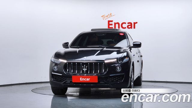 Maserati Levante из Кореи Encar