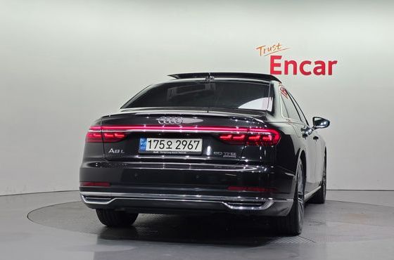 Audi A8 60 TFSI Quattro LWB — пробег 138 480 км — фото 4 из 5