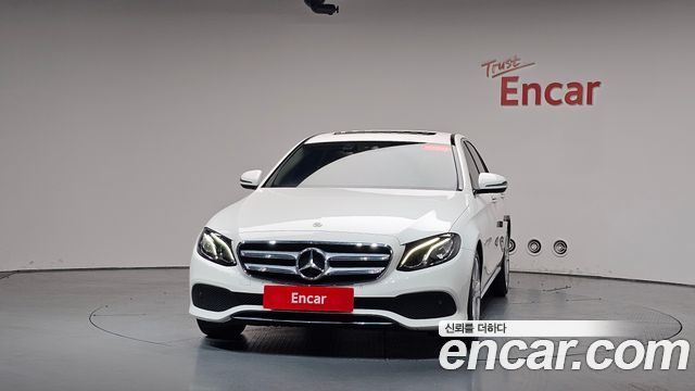 Mercedes-Benz E-Class из Кореи Encar
