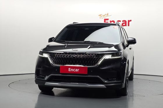 Kia Carnival 9-Seater Signature — пробег 81 164 км — фото 3 из 5