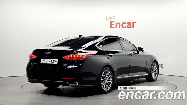 Hyundai Genesis из Кореи Encar