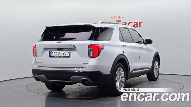Ford Explorer 2.3 LimIted 4WD — пробег 14 821 км — фото 2 из 5