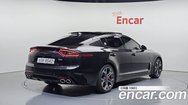 Kia Stinger из Кореи Encar