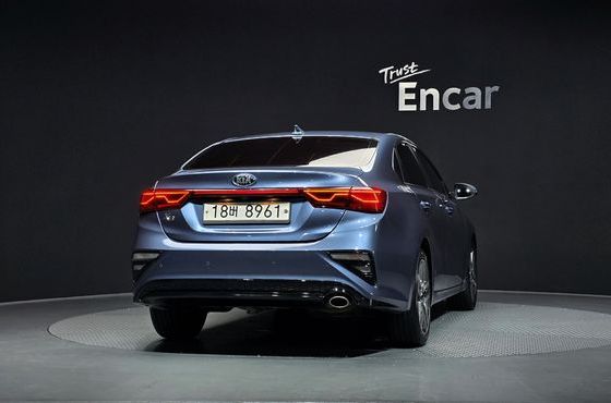 Kia K3 Luxury — пробег 81 047 км — фото 4 из 5