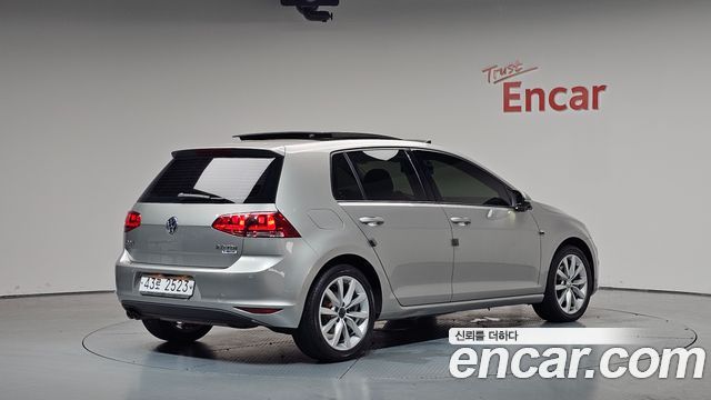 Volkswagen Golf из Кореи Encar