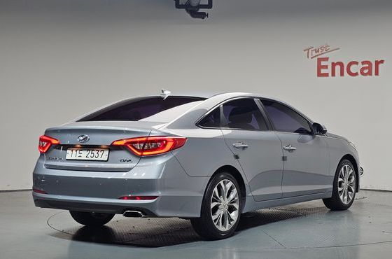 Hyundai Sonata 2.0 Smart — пробег 25 784 км — фото 2 из 5
