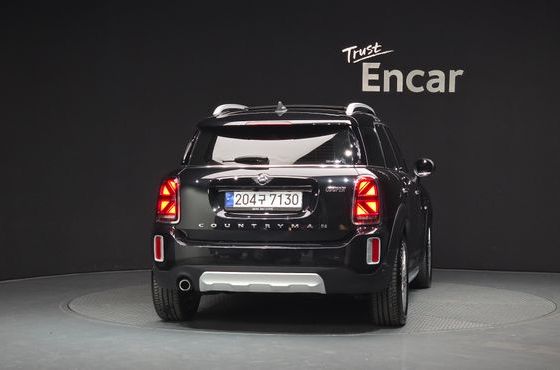 Mini Countryman Classic Plus Launch Pack 2nd Gen — пробег 11 884 км — фото 4 из 5