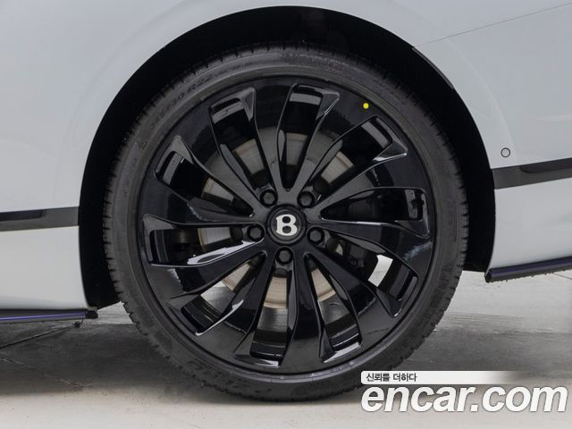 Bentley Continental 4.0 GT Azure — пробег 5 915 км — фото 5 из 5