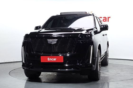 Cadillac Escalade 6.2 Sports Platinum — пробег 42 714 км — фото 3 из 5
