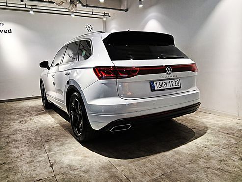 Volkswagen Touareg 3.0 TDI Prestige — пробег 41 066 км — фото 2 из 5