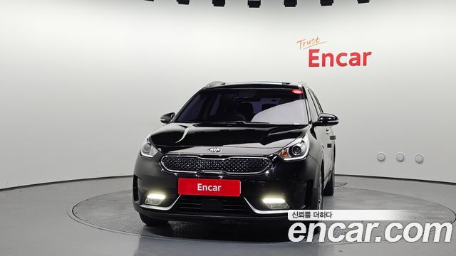 Kia Niro Noblesse — пробег 117 617 км — фото 3 из 5