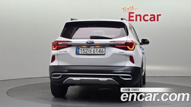 Kia Seltos из Кореи Encar