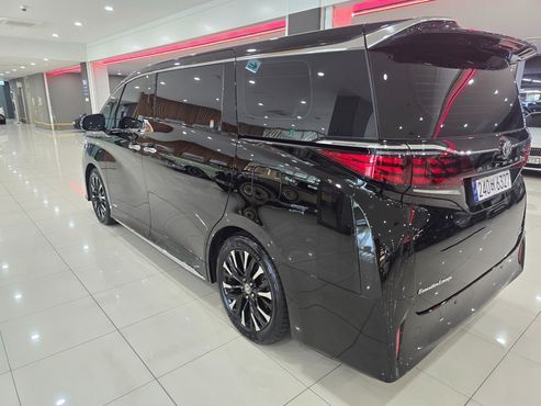 Toyota Alphard 2.5 HEV Executive AWD — пробег 24 251 км — фото 2 из 5