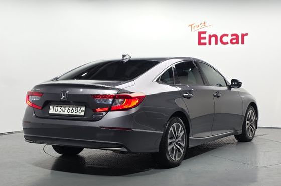 Honda Accord 2.0 Hybrid Touring — пробег 169 285 км — фото 2 из 5