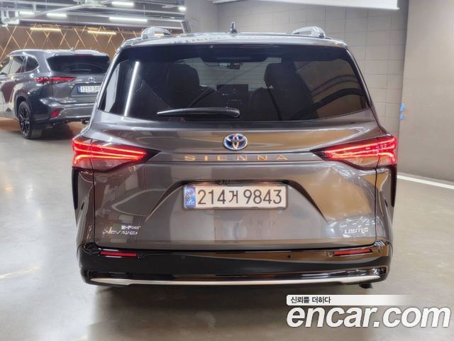 Toyota Sienna из Кореи Encar