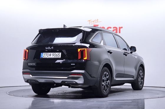 Kia Sorento HEV 1.6 2WD Signature — пробег 26 542 км — фото 2 из 5