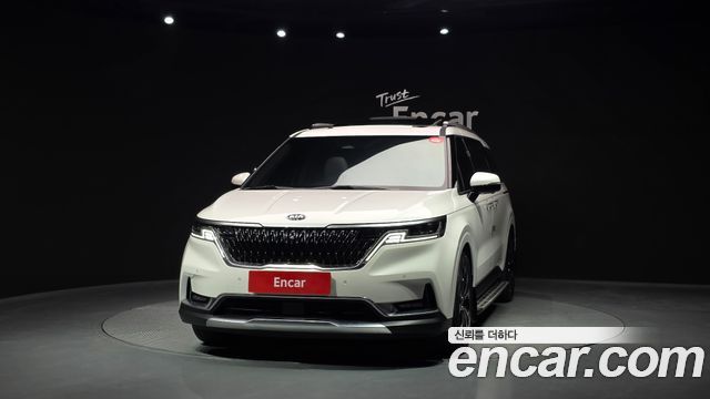Kia Carnival 9-Seater Noblesse — пробег 63 934 км — фото 3 из 5
