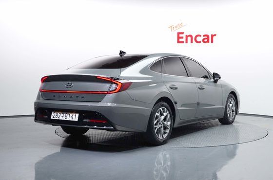 Hyundai Sonata 2.0 Premium Plus — пробег 135 001 км — фото 2 из 5