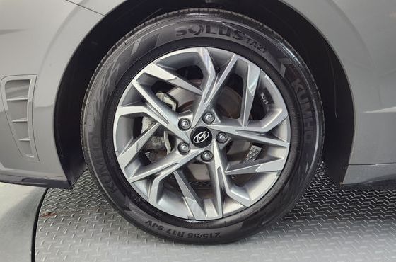 Hyundai Sonata 2.0 Premium Plus — пробег 135 001 км — фото 5 из 5