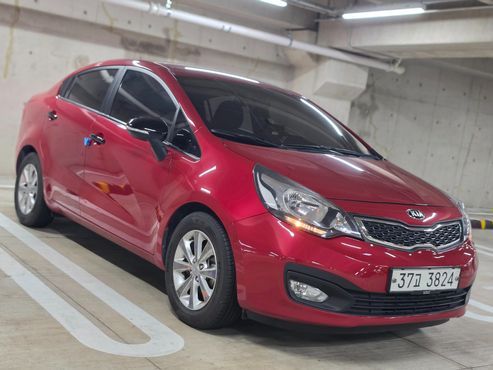 Kia pride 1.4 MPI Sedan Deluxe — пробег 75 344 км — фото 1 из 5