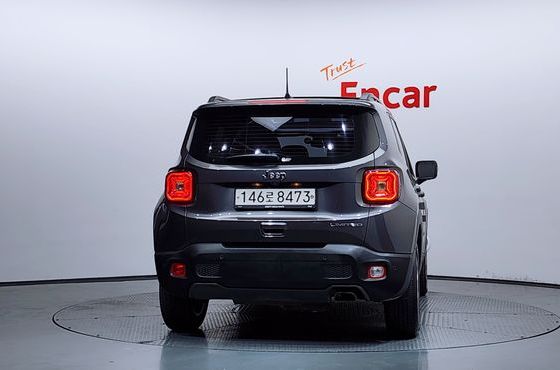 Jeep Renegade 2.4 Limited — пробег 119 010 км — фото 4 из 5